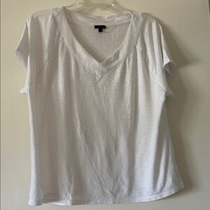 Talbots Classic White V-Neck Short Sleeve Tee